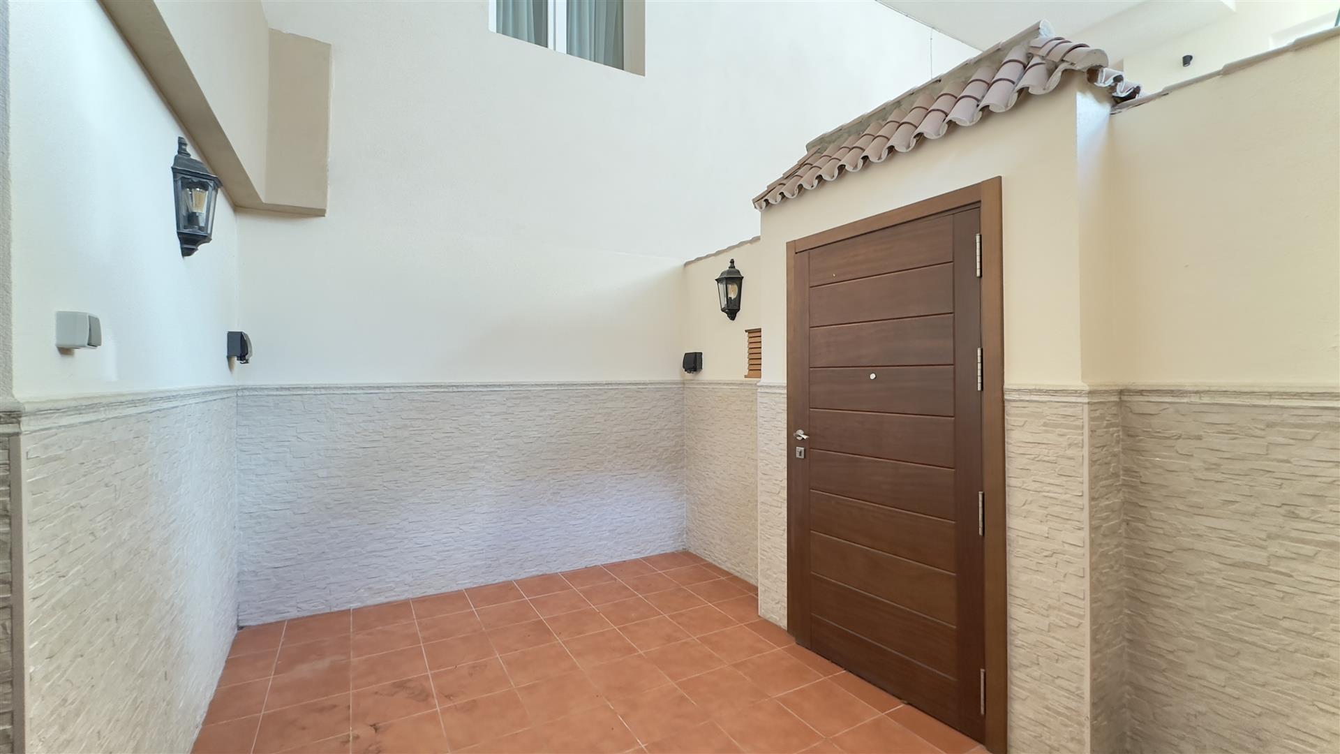 Image of Apartment - 3 Bedrooms - 2 Bathrooms for Sale in Gardiner's View-Gibraltar, Image 17